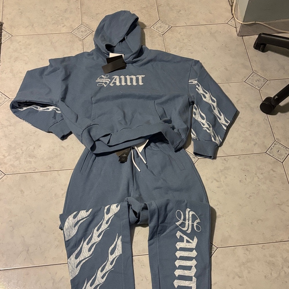 Blue Hoodie and Sweatpants Set with White Graphics Saint Fly BY Night